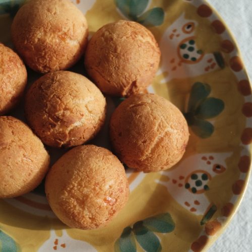 pao de queijo raclette